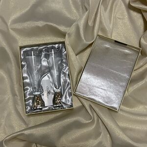 Oleg Cassini Glitter Champagne Flutes